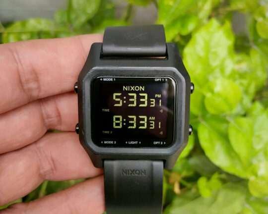 Nixon Staple A1309