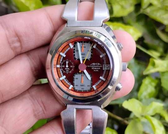 Alba AKA Chronograph V657-6030