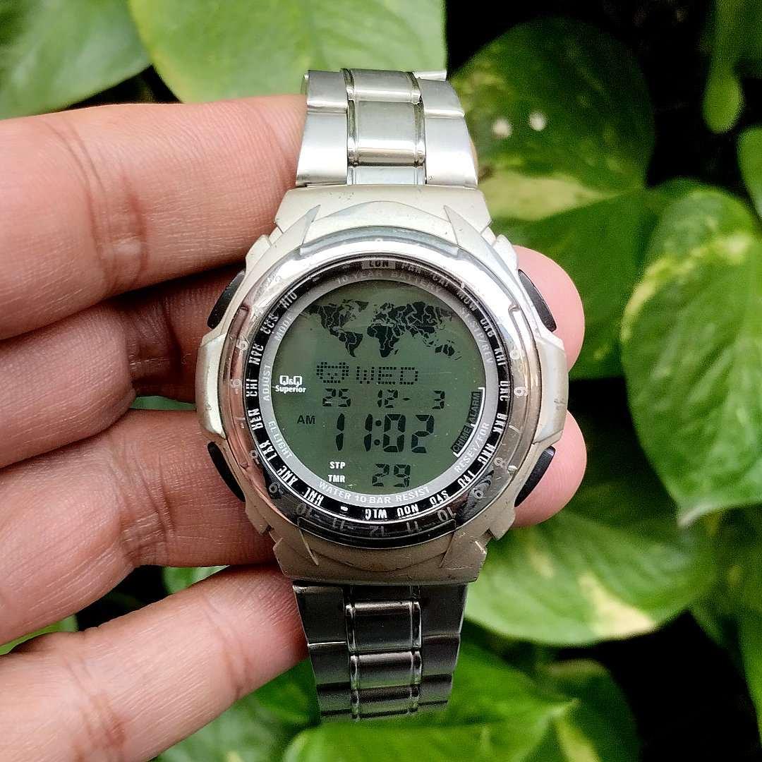 Q&Q Superior World Time MWR1-301