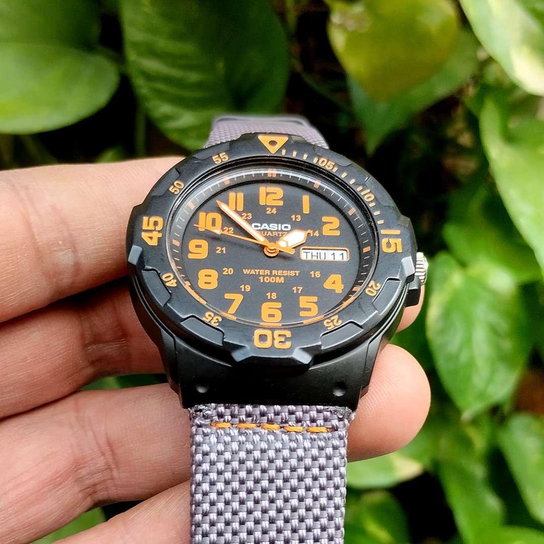 Casio Orange Indices Diver MRW-200H - Image 5