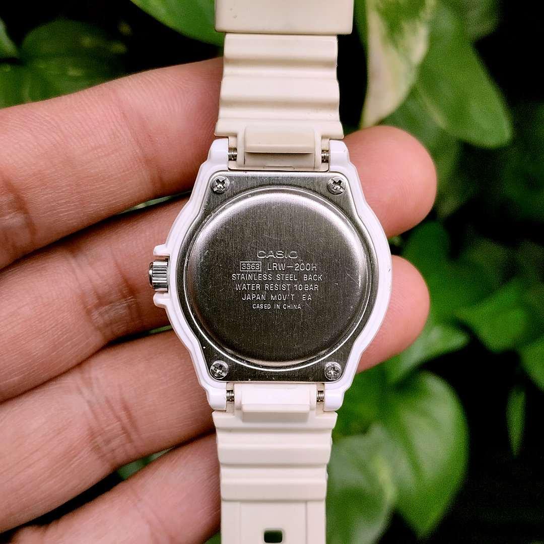 Casio Analog Sports LRW-200H-4E2V - Image 4