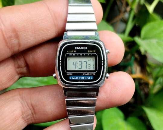 Casio Women's Digital LA-670W