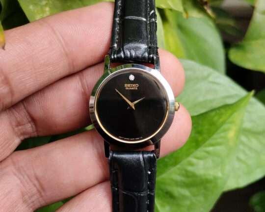 Seiko Women's Vintage 1992 1N00-0C90