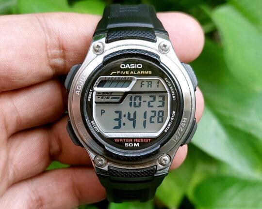 Casio 5 Alarms Casual Wear W212H-1AV