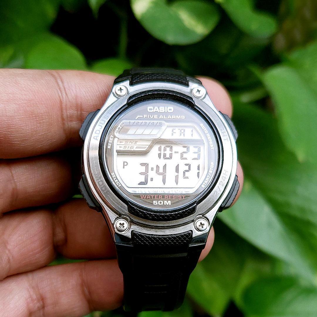 Casio 5 Alarms Casual Wear W212H-1AV - Image 3